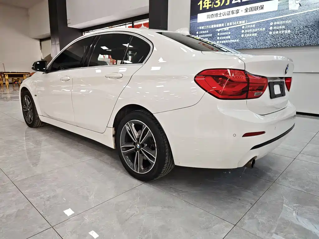 BMW 1 Series 2018 118i Sports купить на сайте DeffCars