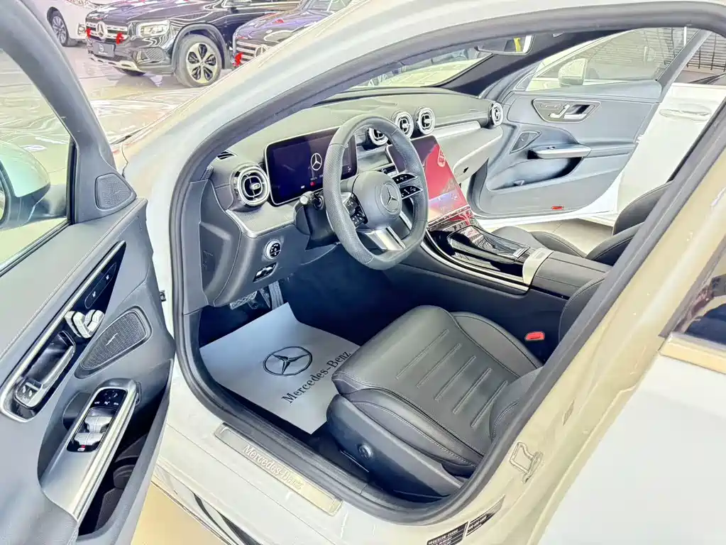 Mercedes-Benz C-Class 2023 C 260 L Sports Edition купить на сайте DeffCars