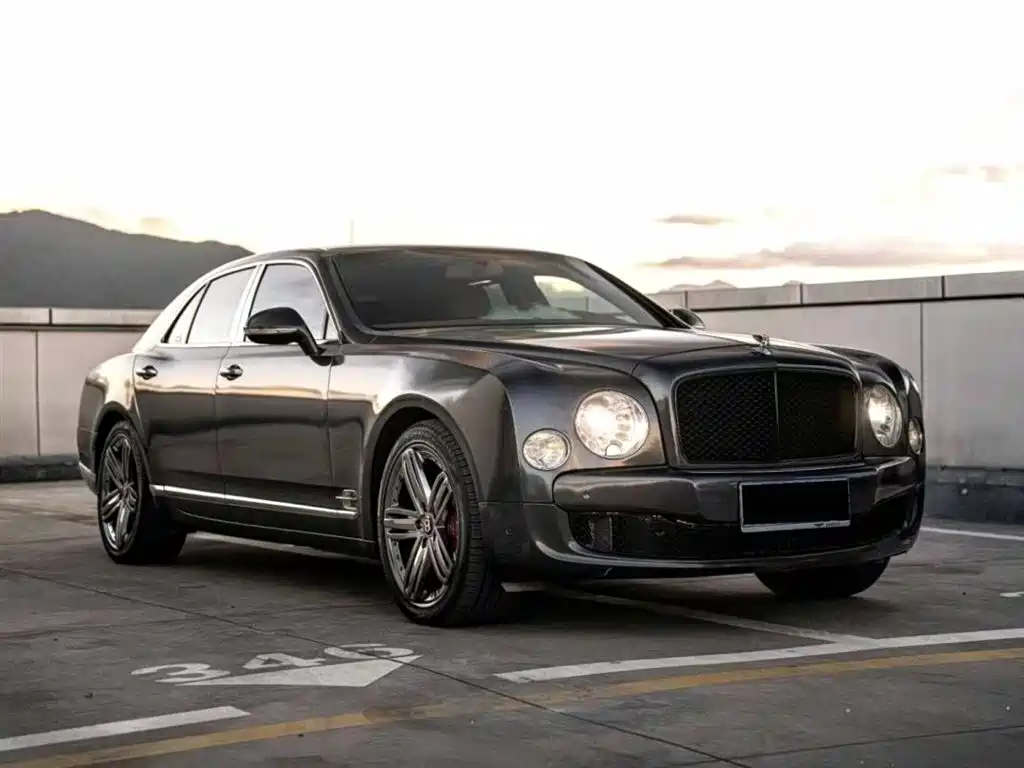 Mulsanne 2013 6.8T Mulliner Special Edition купить на сайте DeffCars