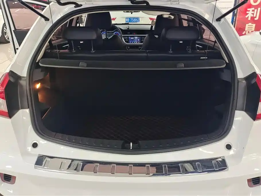 Vision X3 2017 1.5L automatic premium model купить на сайте DeffCars