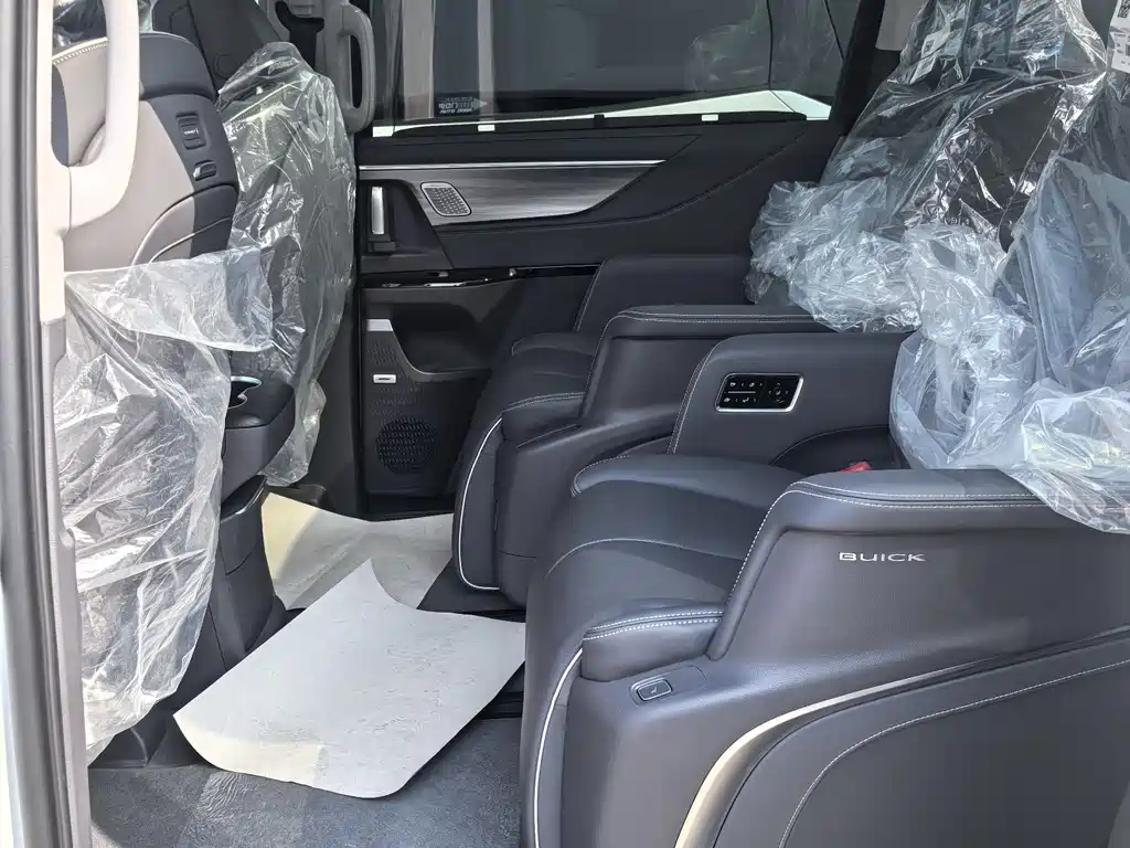 Buick GL8 2026 Lu Zun Exclusive Edition купить на сайте DeffCars