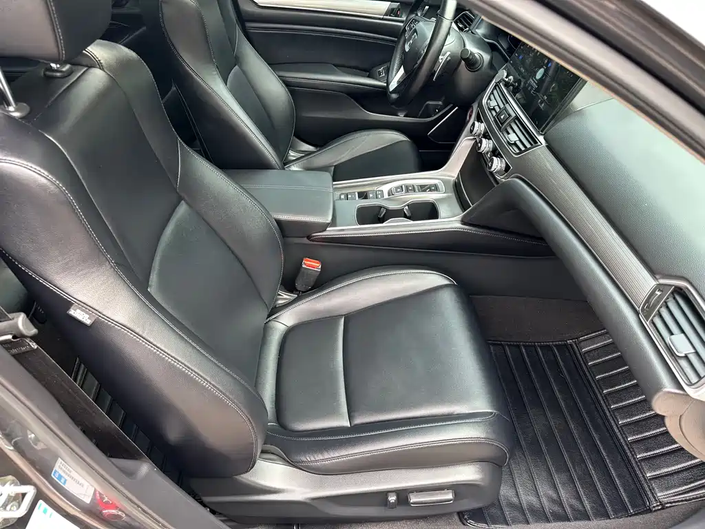 Accord 2022 Sharp Hybrid 2.0L Sharp Collar Edition купить на сайте DeffCars