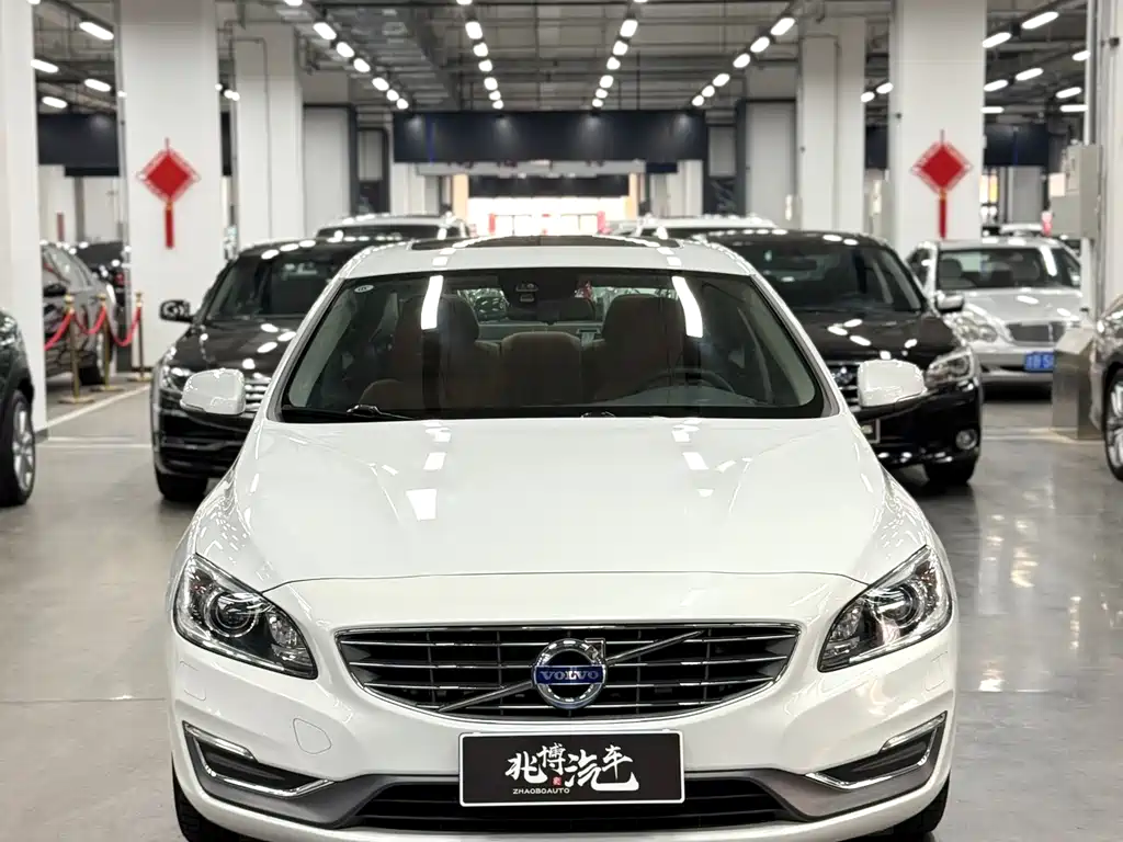 Volvo S60 2017 S60L T3 Smart Edition купить на сайте DeffCars