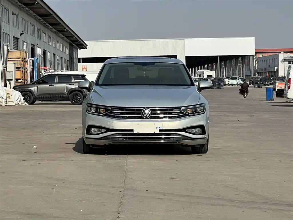 Magotan 2020 330TSI DSG luxury model купить на сайте DeffCars