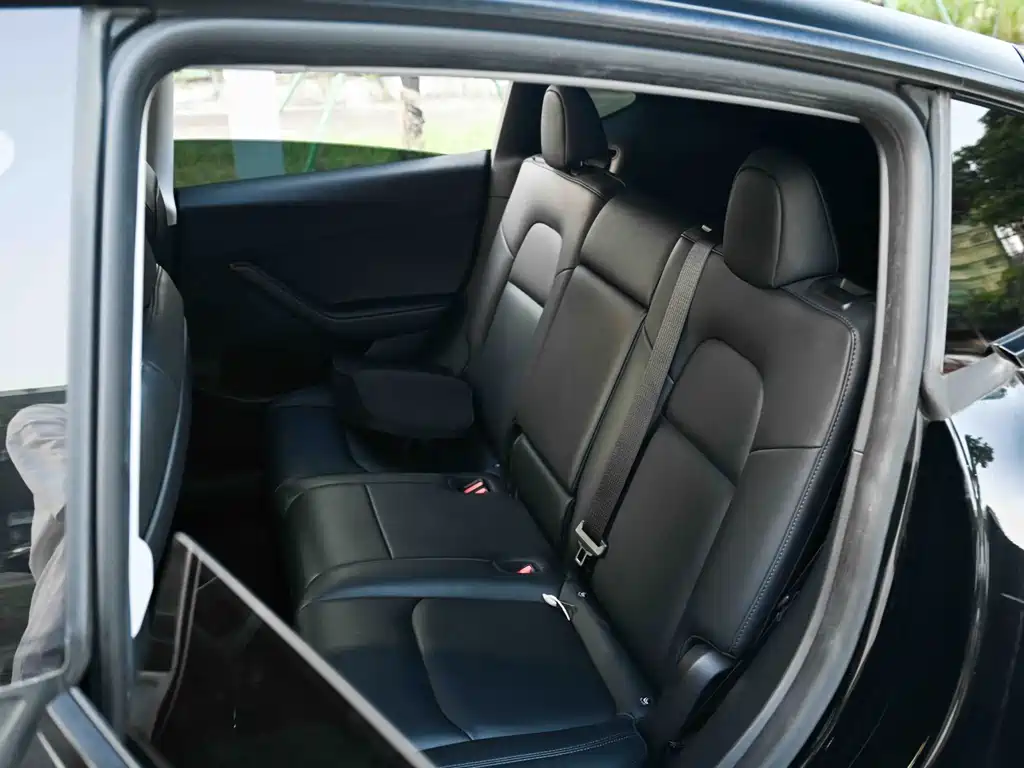 Model Y 2022 facelift rear-wheel drive version купить на сайте DeffCars