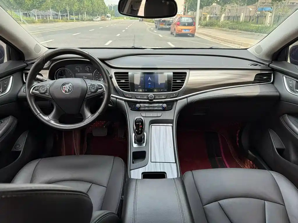 LaCrosse 2022 652T luxury model купить на сайте DeffCars