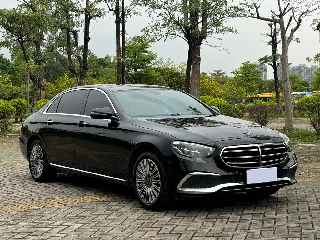 Mercedes-Benz E-Class 2023 E 300 L Luxury Model купить на сайте DeffCars