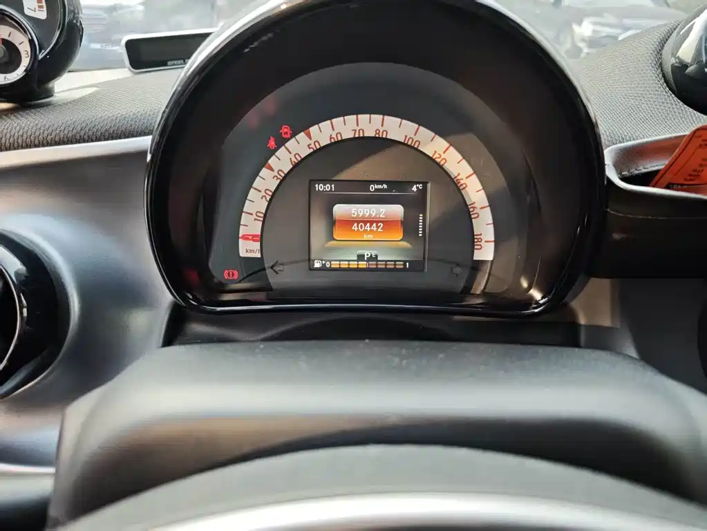 smart forfour 2016 0.9T 66kW Pioneer Edition купить на сайте DeffCars