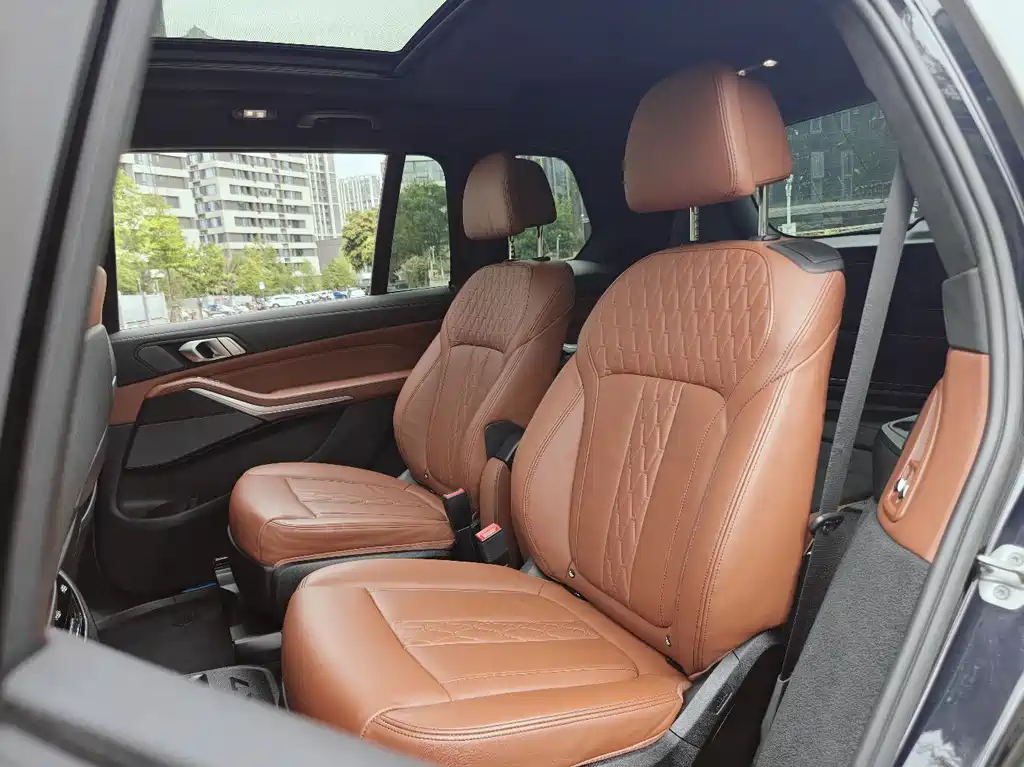 BMW X7 2021 xDrive40i Exclusive M Sports Package купить на сайте DeffCars