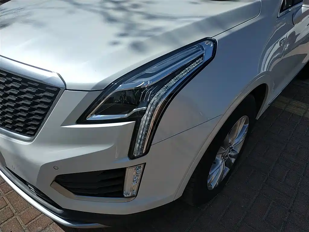 Cadillac XT5 2022 2.0T two-wheel drive luxury model купить на сайте DeffCars