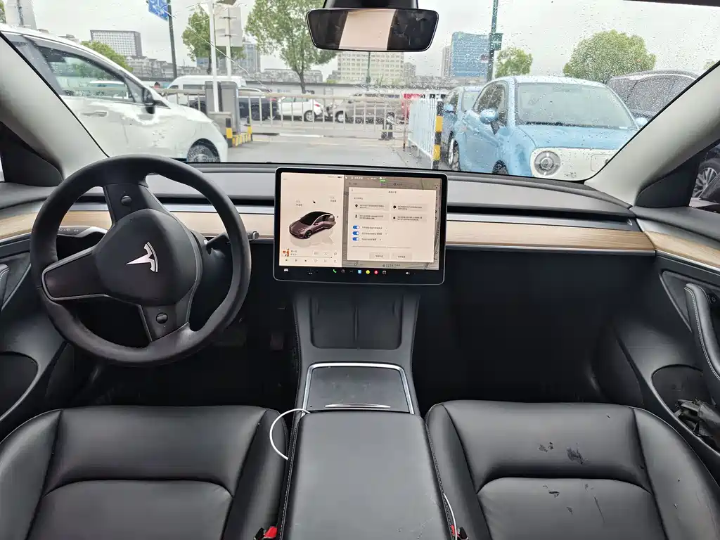 Model 3 2022 rear-wheel drive version купить на сайте DeffCars
