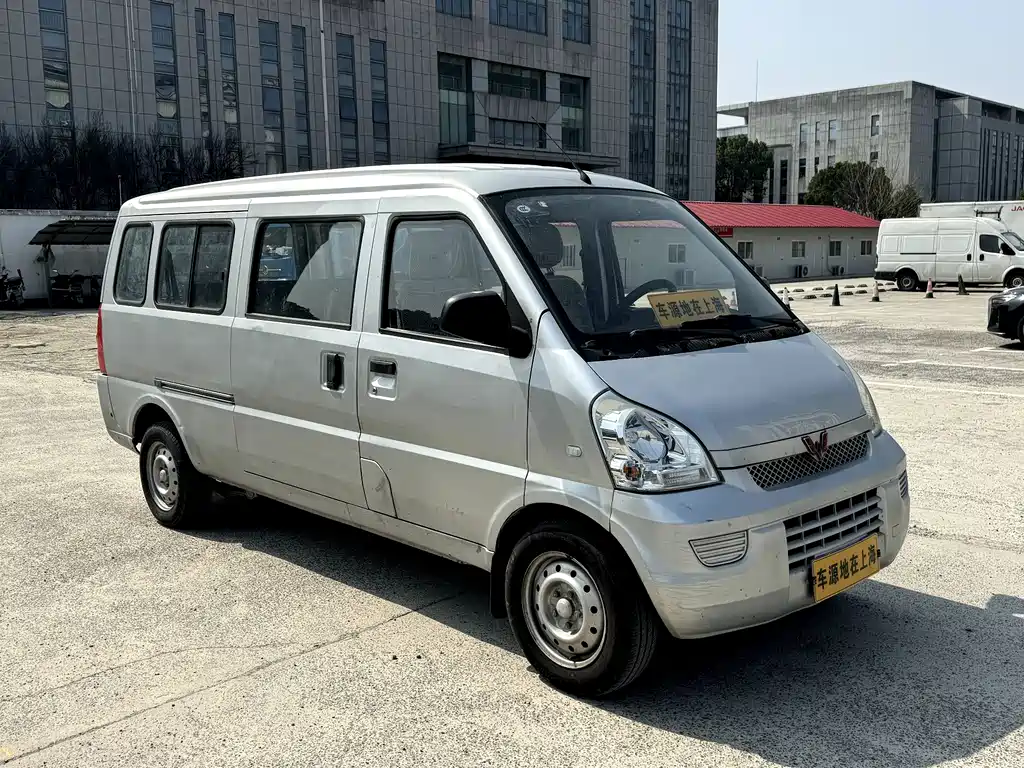 Wuling Rongguang 2019 1.5L extended basic model купить на сайте DeffCars