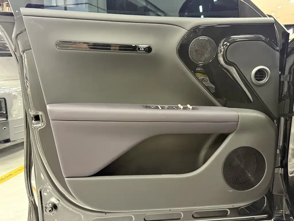 Avita 07L 2027 Max+ pure electric version купить на сайте DeffCars
