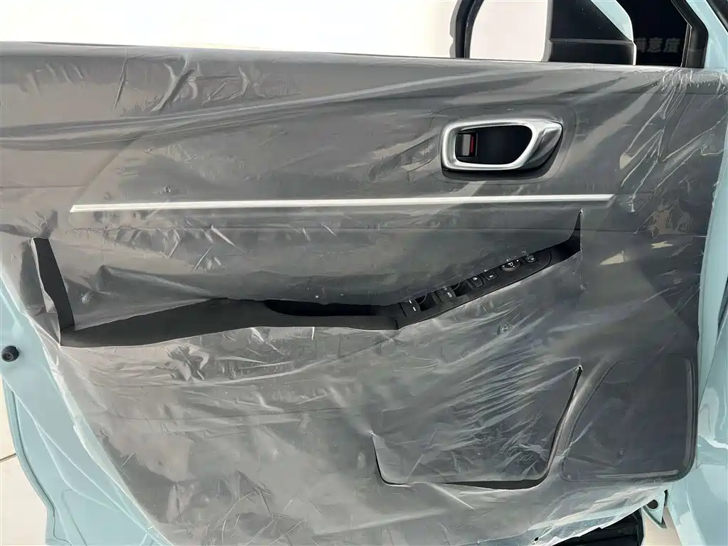 e:NP1 Jipai 1 2023 model 420km Jianji version купить на сайте DeffCars