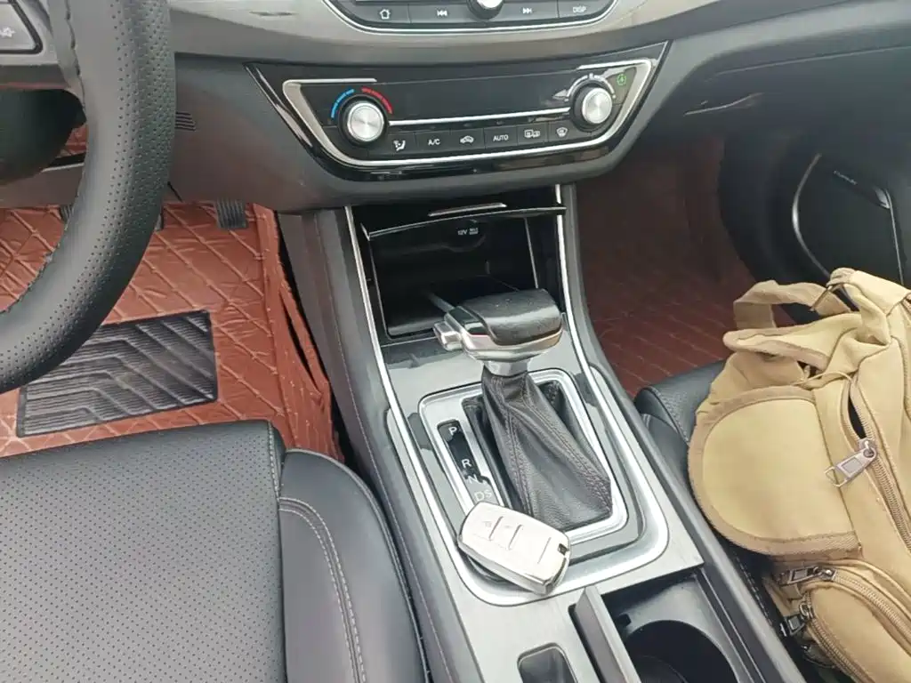 Ruicheng CC 2021 Blue Whale Edition 1.5T DCT Luxury Model купить на сайте DeffCars