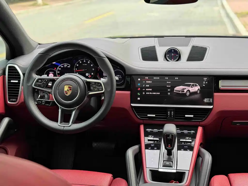 Cayenne 2023 Cayenne 3.0T Platinum Edition купить на сайте DeffCars