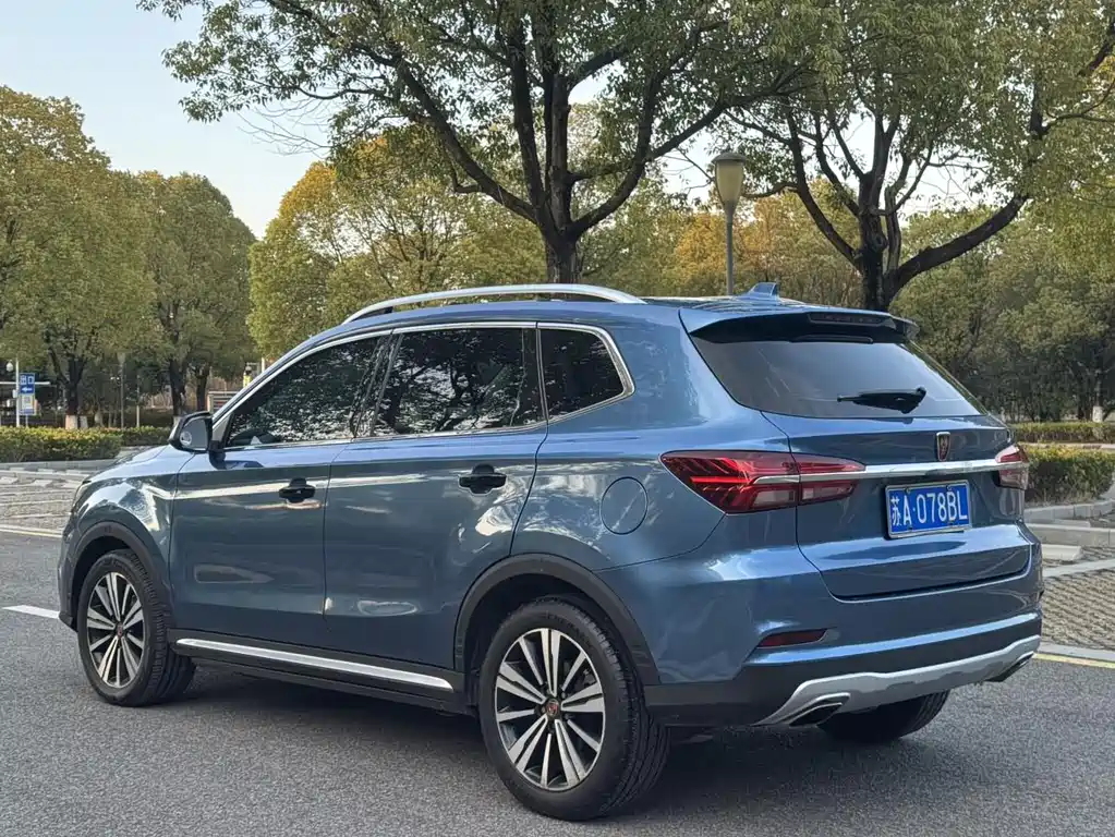 Roewe RX5 2019 20T two-wheel drive automatic 4G interconnected platinum version купить на сайте DeffCars