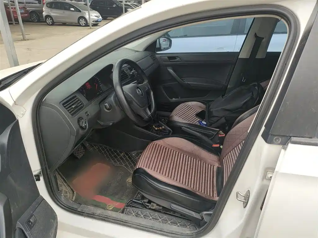 Santana 2021 1.5L automatic fashion version купить на сайте DeffCars