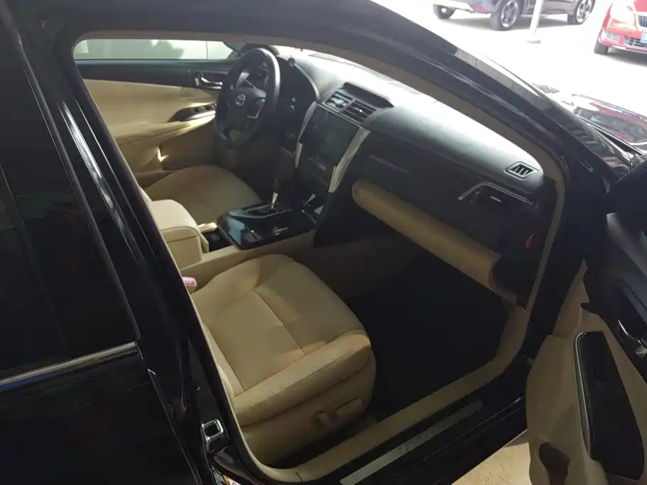 Camry 2015 2.0G Advanced Edition купить на сайте DeffCars