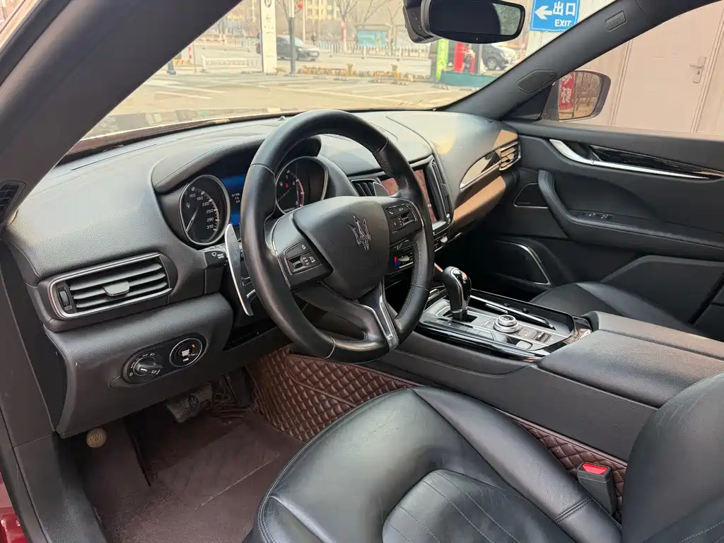 Levante 2018 3.0T sports version купить на сайте DeffCars