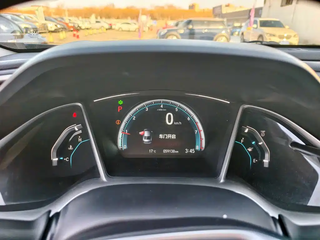 Civic 2016 220TURBO CVT Deluxe Edition купить на сайте DeffCars