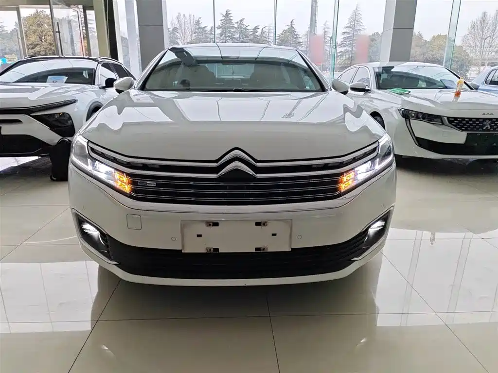 Citroen C6 2017 380THP Premium Model купить на сайте DeffCars