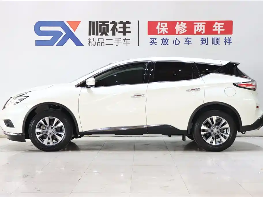 Loulan 2021 2.5L XL 2WD Intelligent Connected Deluxe Edition купить на сайте DeffCars