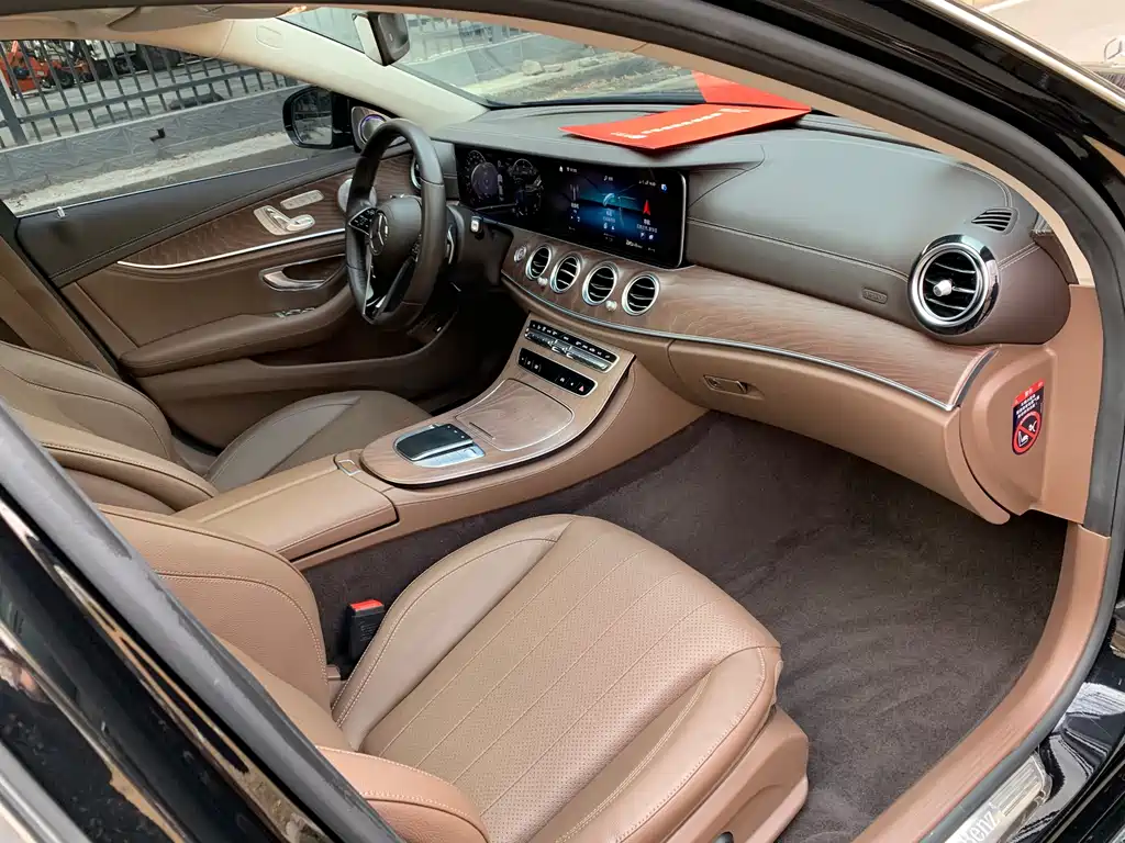 Mercedes-Benz E-Class 2023 E 300 L Luxury Model купить на сайте DeffCars