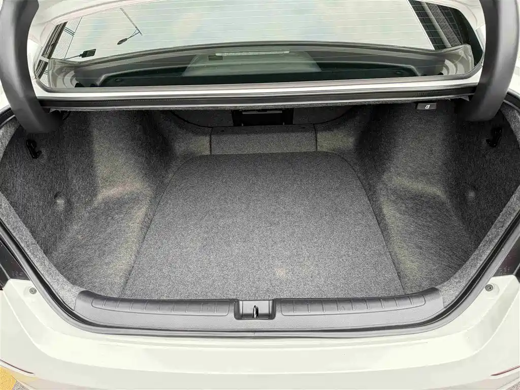 Accord 2022 260TURBO Deluxe Edition купить на сайте DeffCars