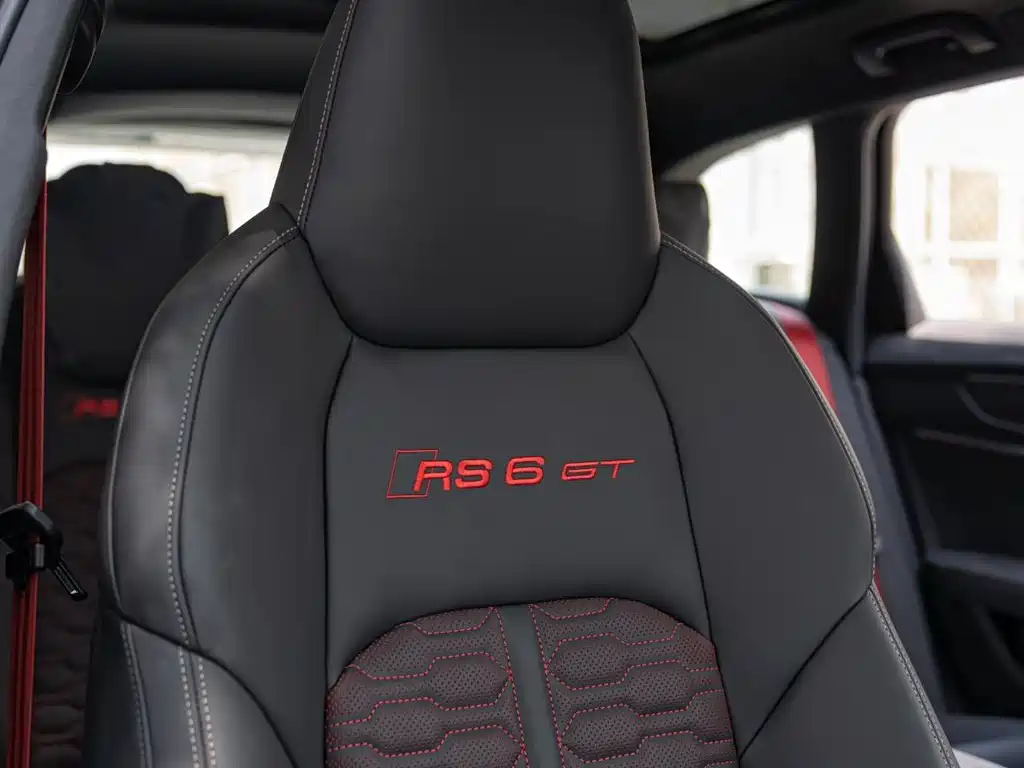 Audi RS 6 2025 RS 6 Avant GT купить на сайте DeffCars