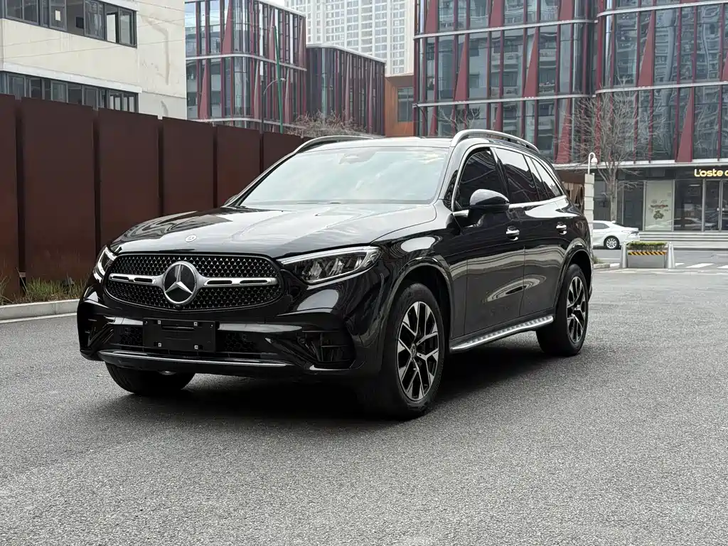 Mercedes-Benz GLC 2024 GLC 260 L 4MATIC luxury model 5 seats купить на сайте DeffCars