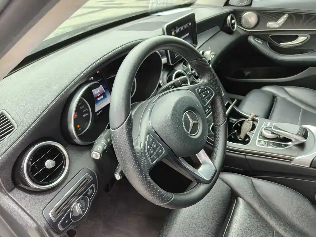 Mercedes-Benz C-Class 2018 C 180 L Fashionable Sports Edition купить на сайте DeffCars