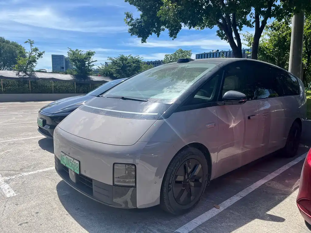 Ideal Mega 2024 Ultra купить на сайте DeffCars