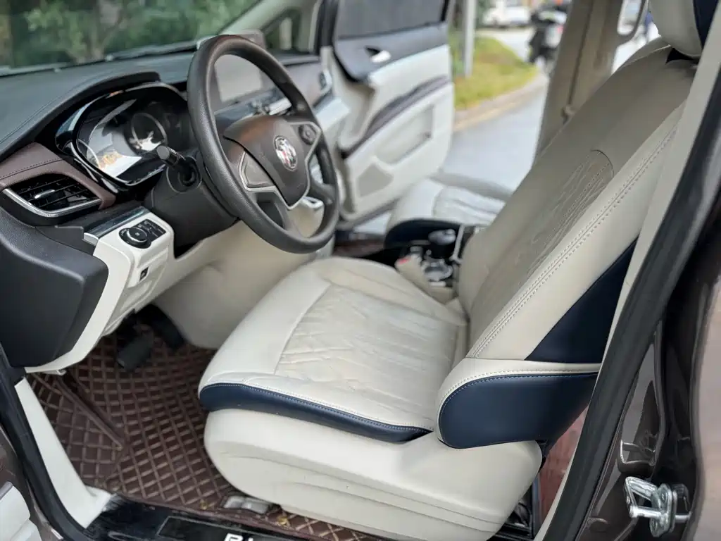 Buick GL8 2020 Land Business Class 652T Comfort купить на сайте DeffCars