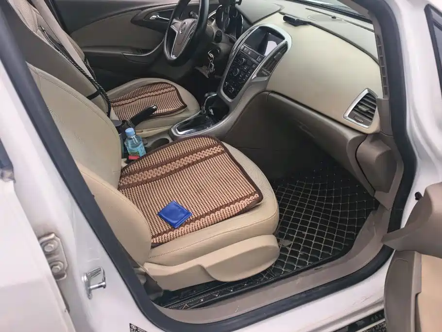 Yinglang 2013 GT 1.6L automatic fashion version купить на сайте DeffCars
