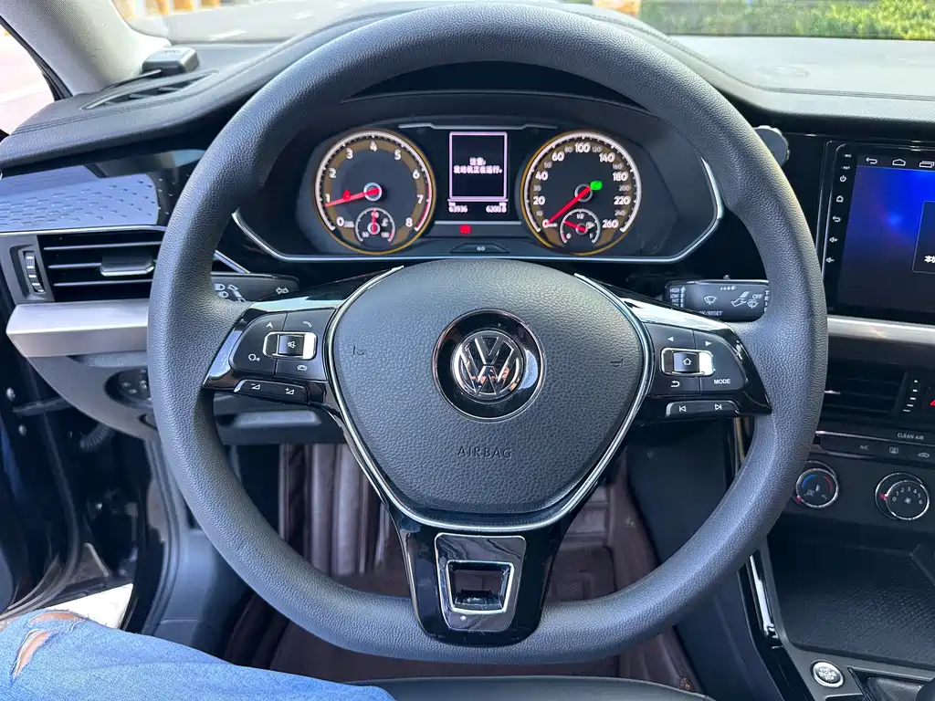 Passat 2020 280TSI Business Edition National VI купить на сайте DeffCars