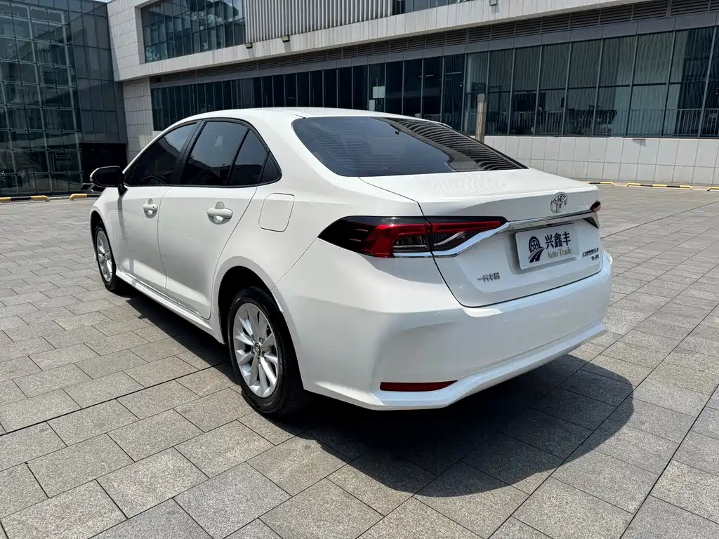 Corolla 2021 1.2T S-CVT Deluxe Edition купить на сайте DeffCars