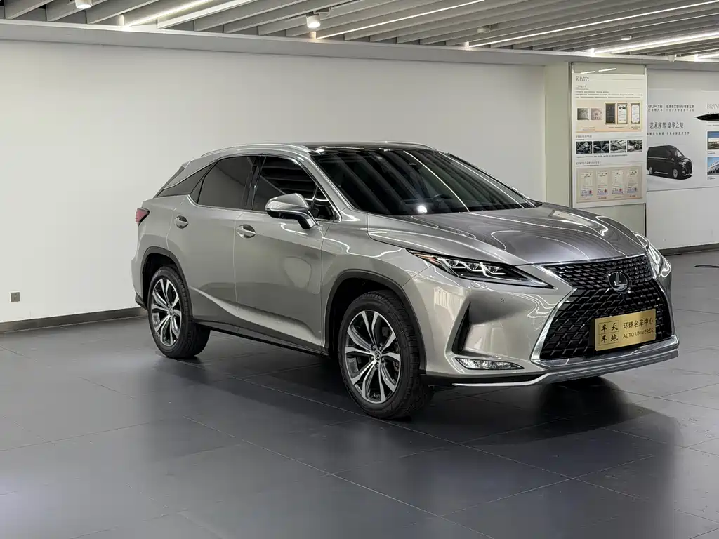 Lexus RX 2020 facelift 300 four-wheel drive elegant version купить на сайте DeffCars