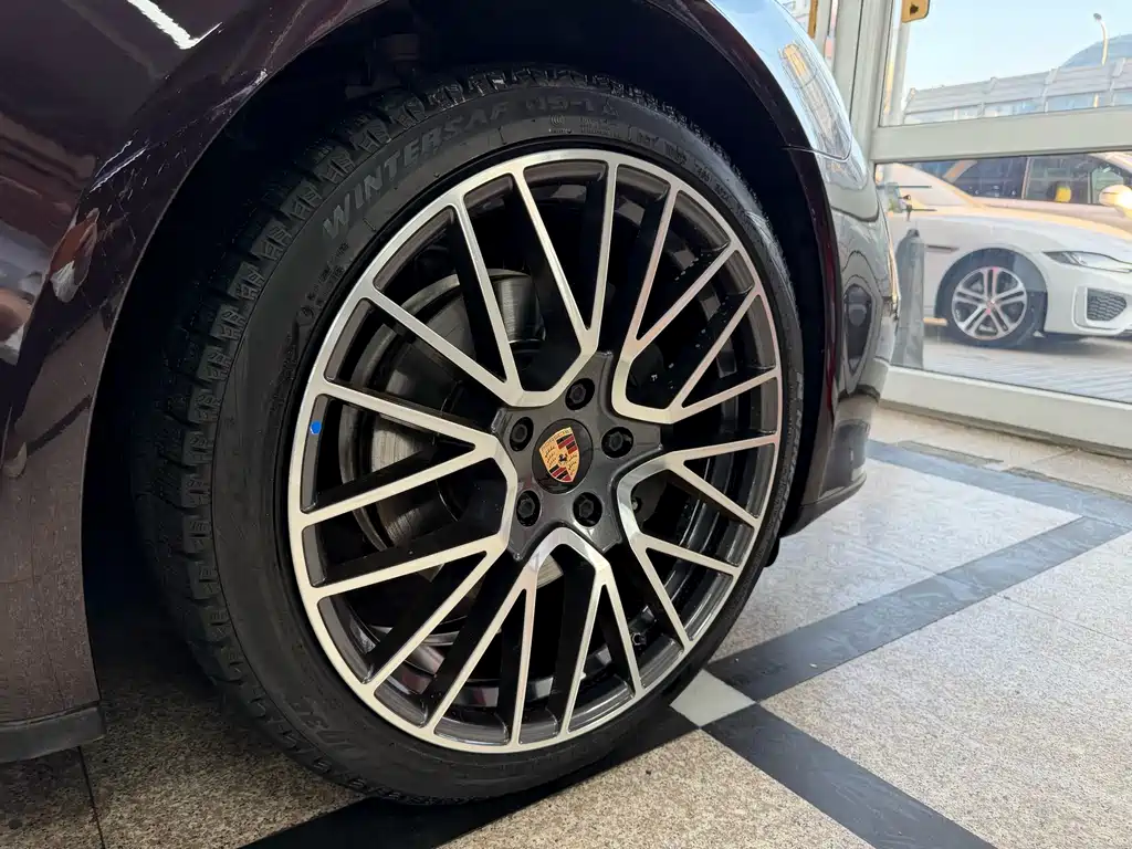 Panamera 2022 Panamera 4 Executive Extended Edition 2.9T купить на сайте DeffCars