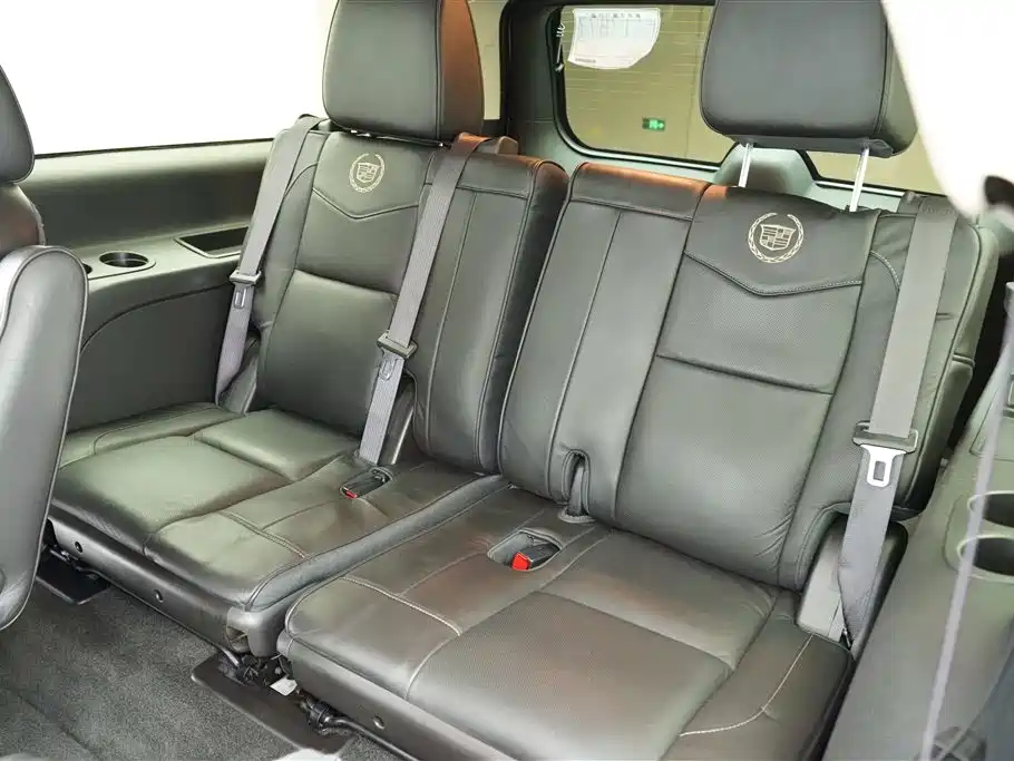 ESCALADE 2013 6.2L ESV Platinum Edition Extended Type купить на сайте DeffCars