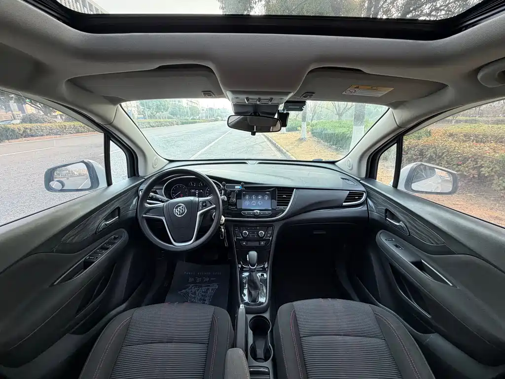 Encore 2018 18T automatic two-wheel drive urban leading model купить на сайте DeffCars
