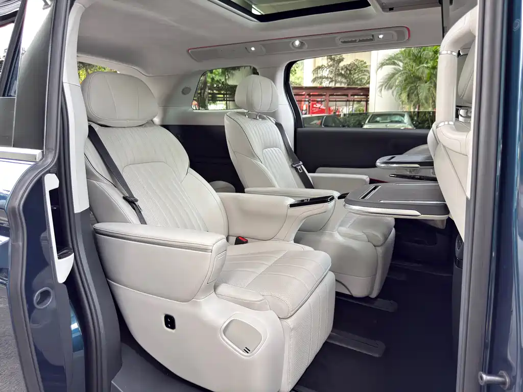 Lantu Dreamer 2025 PHEV four-wheel drive flagship Kunpeng version купить на сайте DeffCars