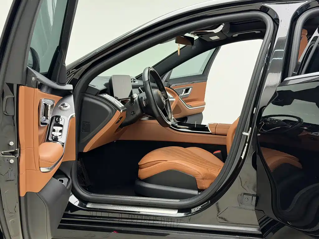 Mercedes-Benz S-Class 2023 facelift S 400 L business model купить на сайте DeffCars