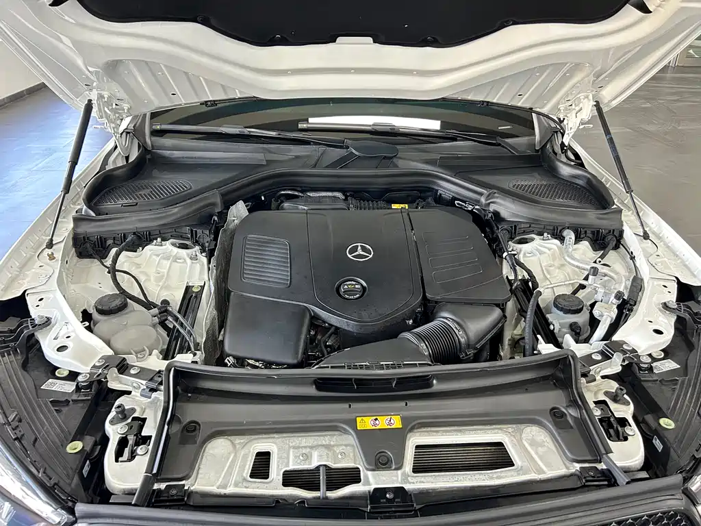 Mercedes-Benz GLC 2023 facelift GLC 300 L 4MATIC dynamic 7-seater купить на сайте DeffCars