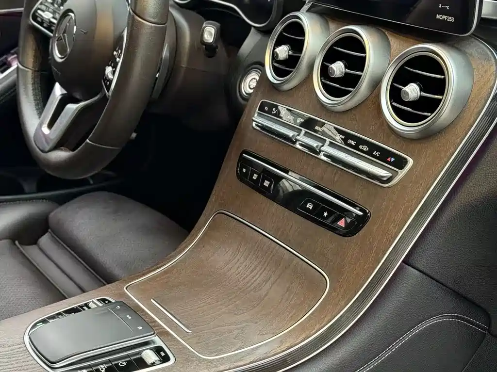 Mercedes-Benz GLC 2020 GLC 300 L 4MATIC Dynamic купить на сайте DeffCars