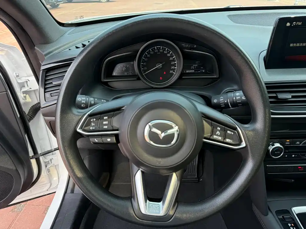 Mazda CX-4 2021 2.0L automatic two-wheel drive Blue Sky Exploration Edition купить на сайте DeffCars