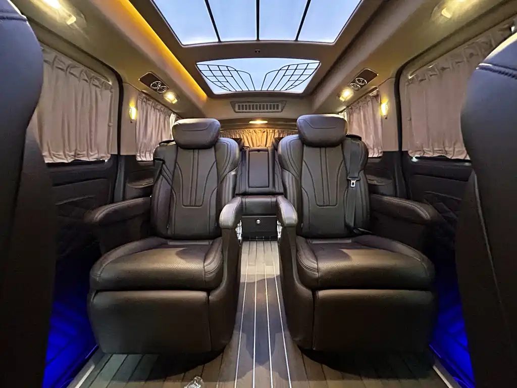 Vito 2023 2.0T Business Edition 7 seats купить на сайте DeffCars