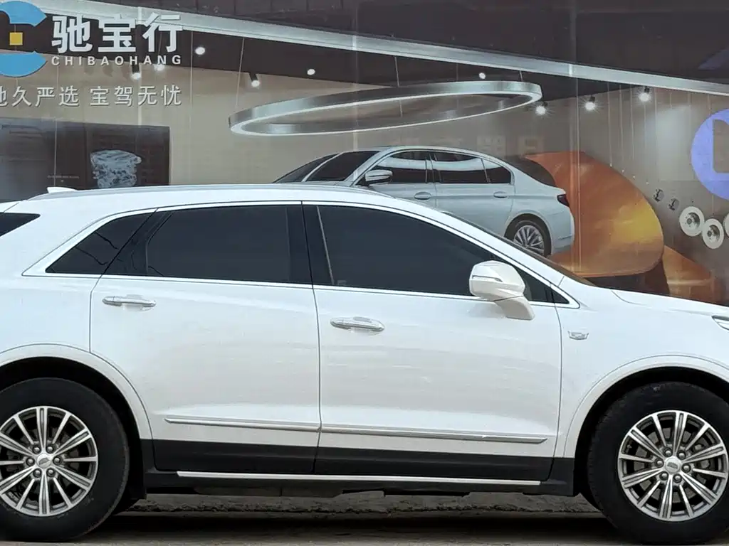 Cadillac XT5 2016 25T luxury model купить на сайте DeffCars