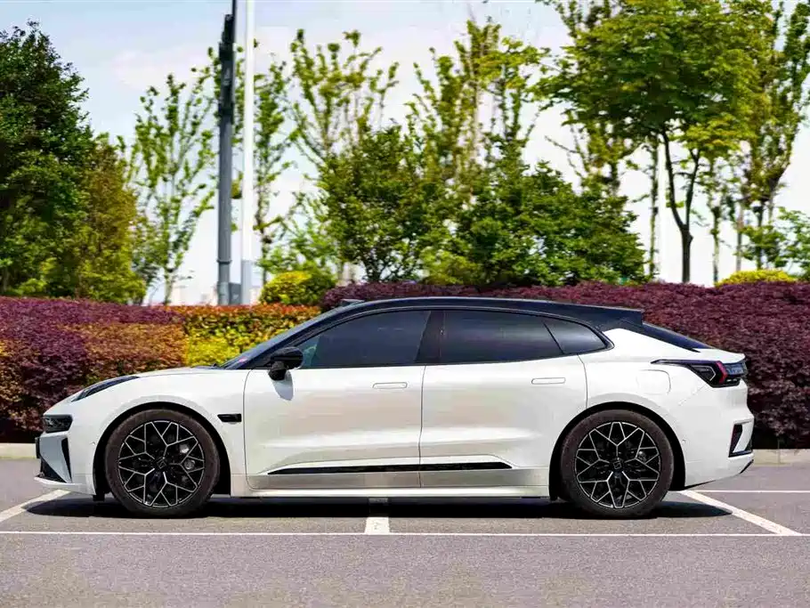 Jikrypton 001 2024 YOU version 100kWh four-wheel drive купить на сайте DeffCars