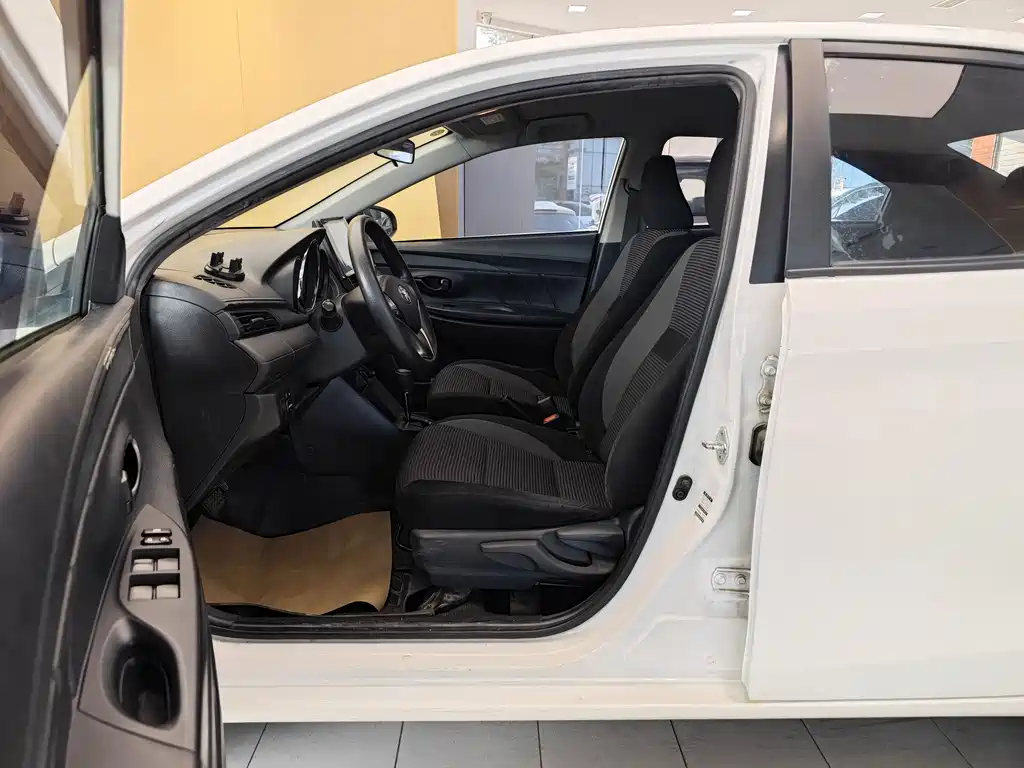 Vios 2022 1.5L 20th Anniversary Edition купить на сайте DeffCars